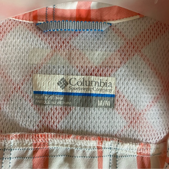 Columbia plaid activewear summer shirt - Picture 8 of 9